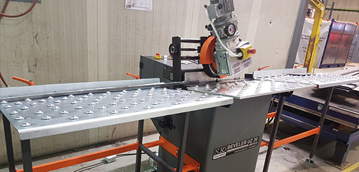 Chanfreineuse Stationnaire UZ30